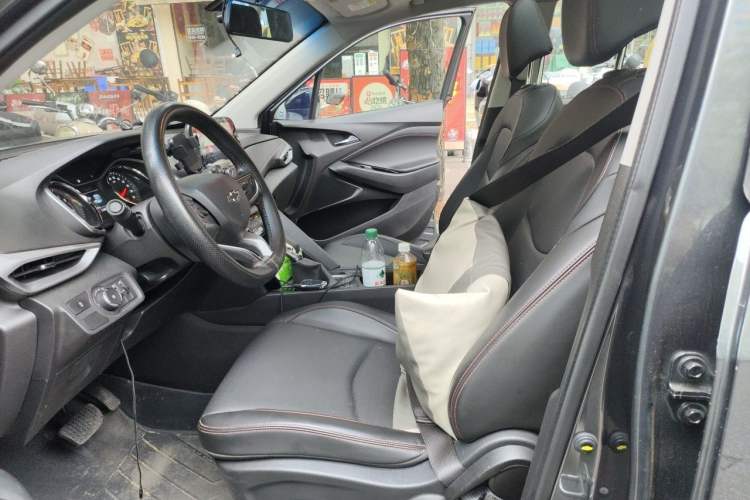 Used Chevrolet Orlando 2019 Redline 530T Automatic Enjoyment Version (5+2 Seating) China VI Left Front Seat