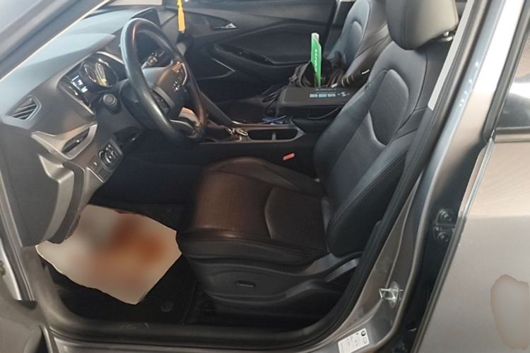 Used Chevrolet Orlando 2019 Redline 530T Automatic Enjoyment Version (5+2 Seating) China VI Left Front Seat