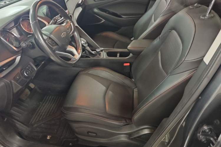 Used Chevrolet Orlando 2019 Redline 530T Automatic Enjoyment Version (5+2 Seating) China VI Left Front Seat
