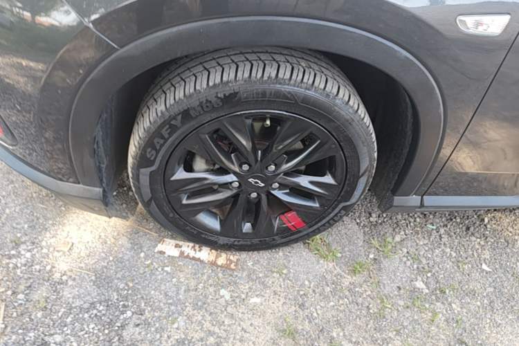 Used Chevrolet Orlando 2019 Redline 530T Automatic Enjoyment Version (5+2 Seating) China VI Left Front Wheel Hub