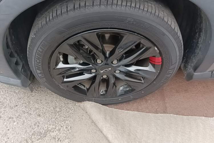 Used Chevrolet Orlando 2019 Redline 530T Automatic Enjoyment Version (5+2 Seating) China VI Left Front Wheel Hub