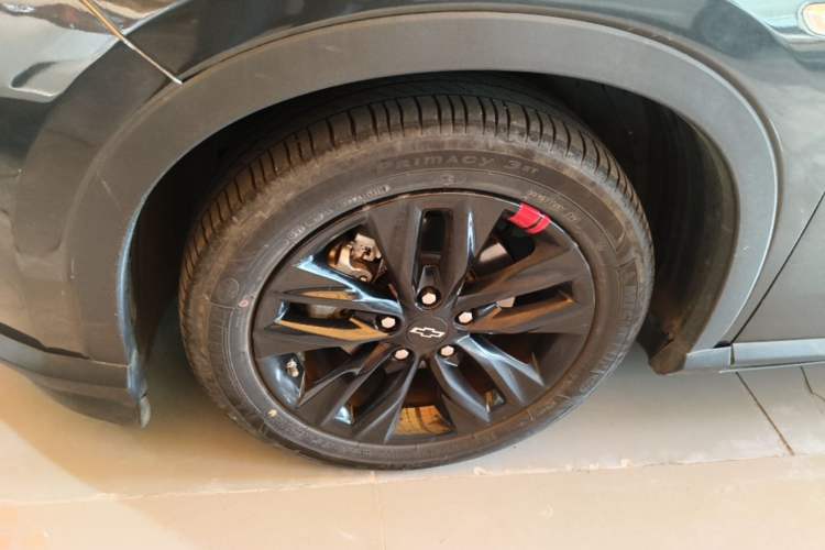 Used Chevrolet Orlando 2019 Redline 530T Automatic Enjoyment Version (5+2 Seating) China VI Left Front Wheel Hub