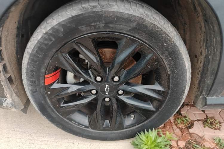 Used Chevrolet Orlando 2019 Redline 530T Automatic Enjoyment Version (5+2 Seating) China VI Left Front Wheel Hub