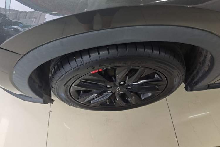 Used Chevrolet Orlando 2019 Redline 530T Automatic Enjoyment Version (5+2 Seating) China VI Left Front Wheel Hub