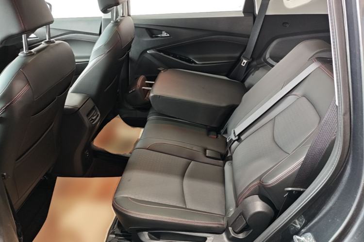 Used Chevrolet Orlando 2019 Redline 530T Automatic Enjoyment Version (5+2 Seating) China VI Left Rear Seat