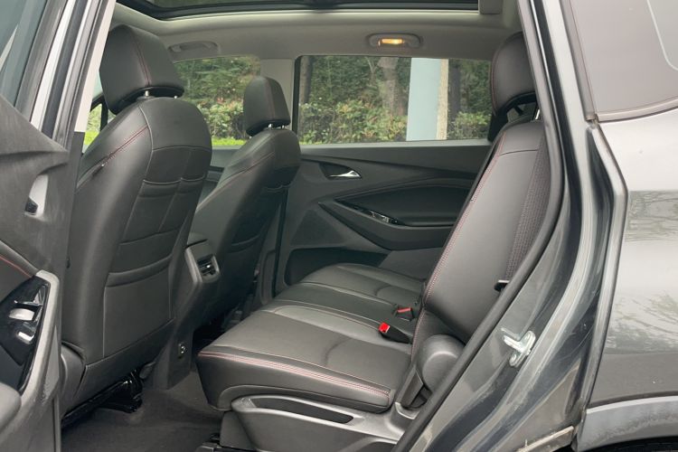 Used Chevrolet Orlando 2019 Redline 530T Automatic Enjoyment Version (5+2 Seating) China VI Left Rear Seat