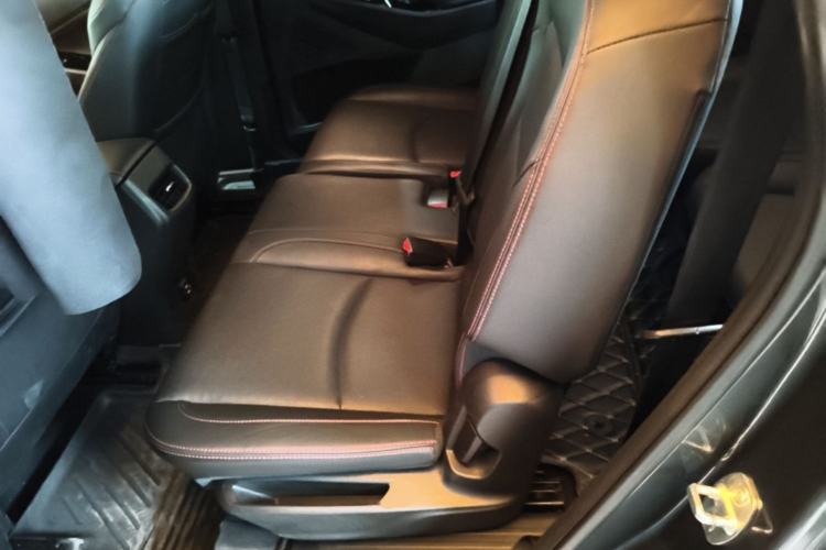 Used Chevrolet Orlando 2019 Redline 530T Automatic Enjoyment Version (5+2 Seating) China VI Left Rear Seat