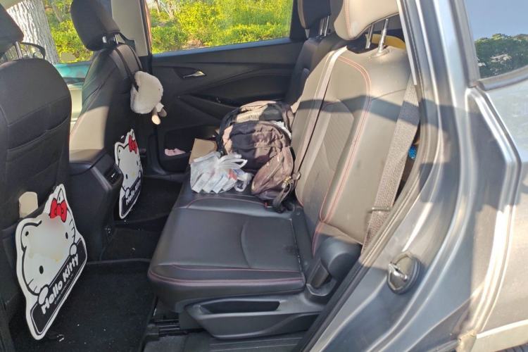 Used Chevrolet Orlando 2019 Redline 530T Automatic Enjoyment Version (5+2 Seating) China VI Left Rear Seat