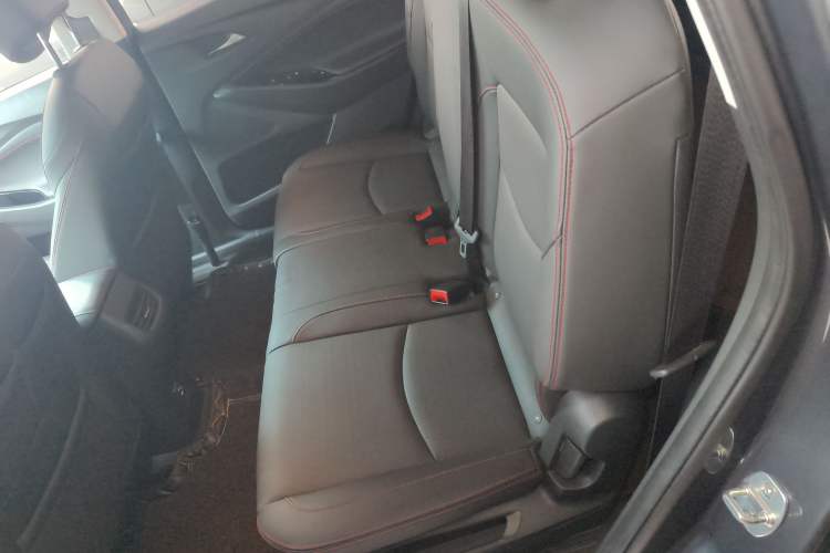 Used Chevrolet Orlando 2019 Redline 530T Automatic Enjoyment Version (5+2 Seating) China VI Left Rear Seat