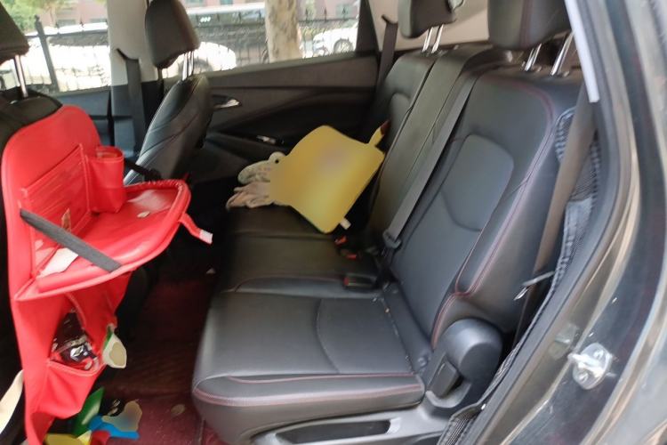 Used Chevrolet Orlando 2019 Redline 530T Automatic Zhaoxiang Edition (5+2 Seating) China VI Left Rear Seat