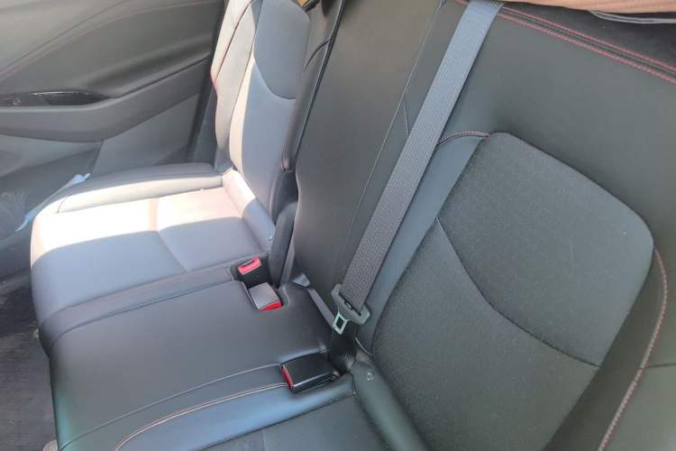 Used Chevrolet Orlando 2019 Redline 530T Automatic Enjoyment Version (5+2 Seating) China VI Left Rear Seat