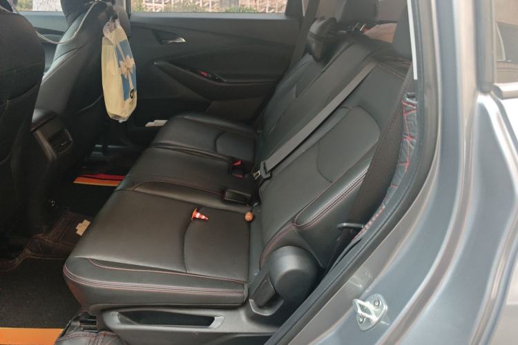 Used Chevrolet Orlando 2019 Redline 530T Automatic Enjoyment Version (5+2 Seating) China VI Left Rear Seat