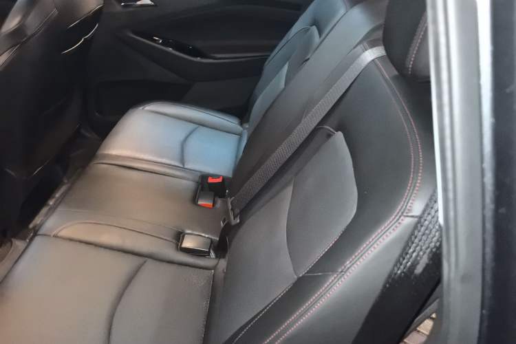 Used Chevrolet Orlando 2019 Redline 530T Automatic Enjoyment Version (5+2 Seating) China VI Left Rear Seat