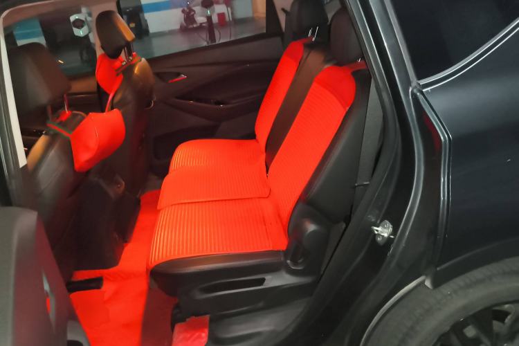 Used Chevrolet Orlando 2019 Redline 530T Automatic Enjoyment Version (5+2 Seating) China VI Left Rear Seat