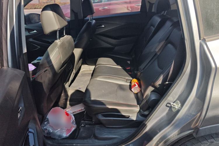 Used Chevrolet Orlando 2019 Redline 530T Automatic Enjoyment Version (5+2 Seating) China VI Left Rear Seat