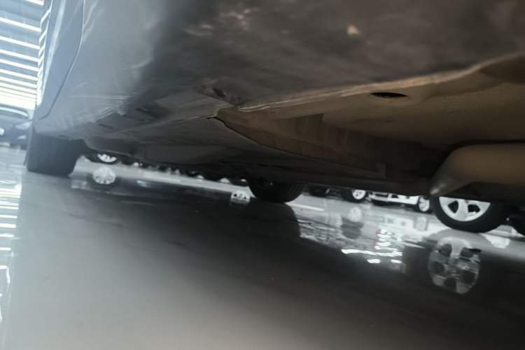 Used Chevrolet Orlando 2019 Redline 530T Automatic Enjoyment Version (5+2 Seating) China VI Left Side Sill