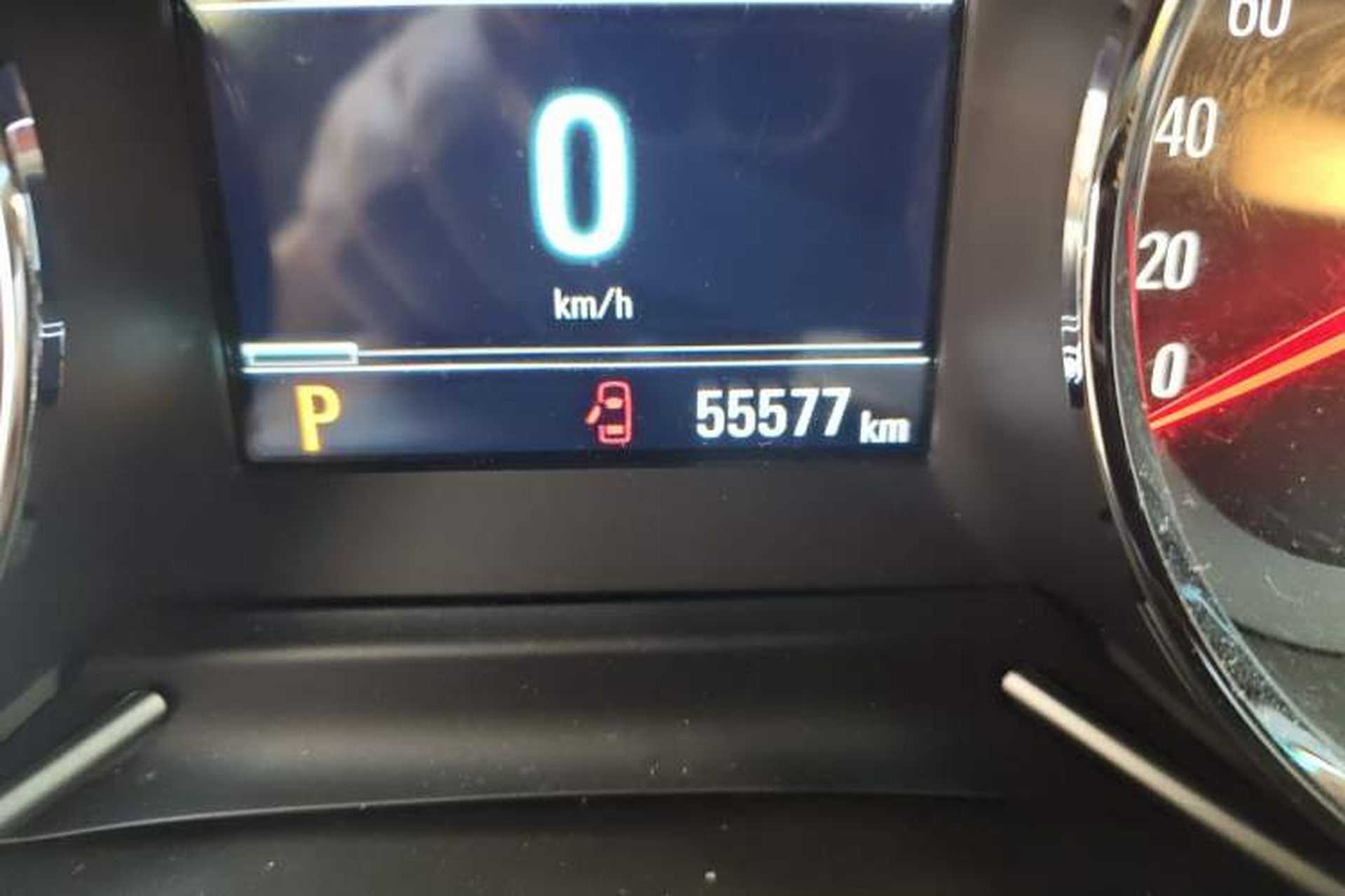 Used Chevrolet Orlando 2019 Redline 530T Automatic Enjoyment Version (5+2 Seating) China VI Odometer Close Up