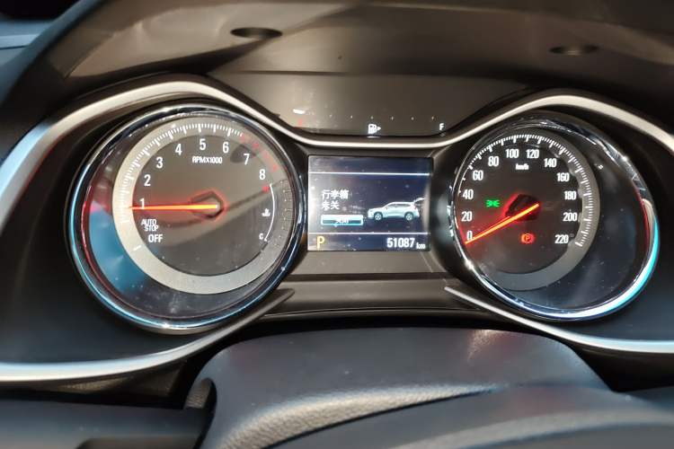 Used Chevrolet Orlando 2019 Redline 530T Automatic Luxury Edition (5-seat model) – China VI Standard Odometer Close Up