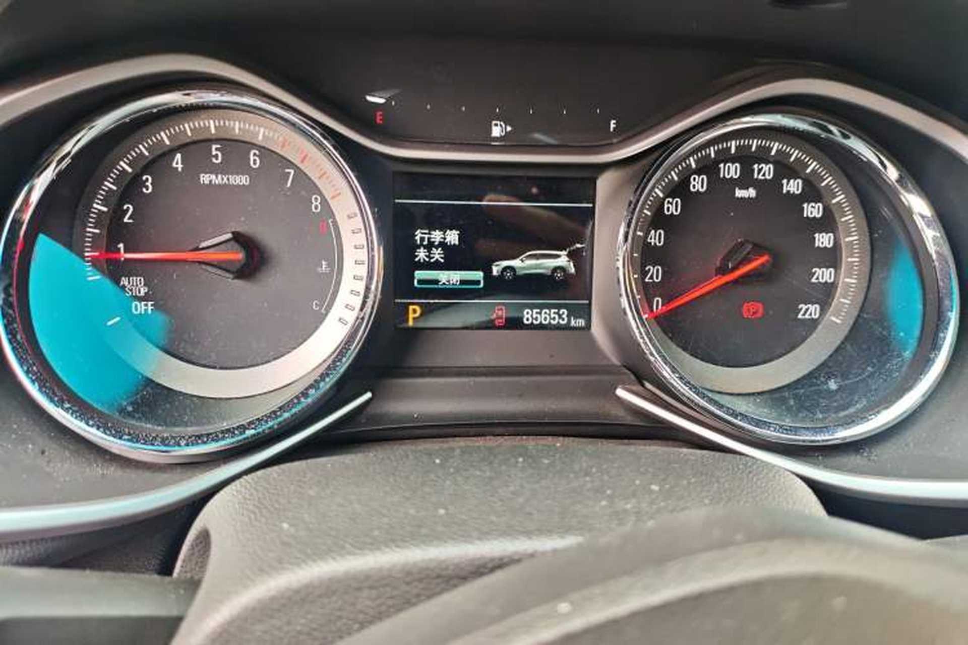 Used Chevrolet Orlando 2019 Redline 530T Automatic Enjoyment Version (5+2 Seating) China VI Odometer Close Up