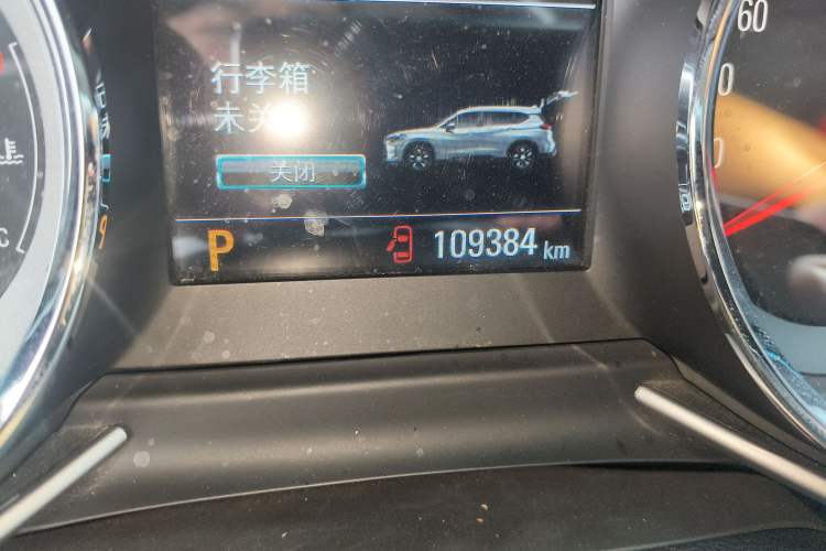 Used Chevrolet Orlando 2019 Redline 530T Automatic Enjoyment Version (5+2 Seating) China VI Odometer Close Up