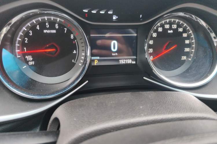 Used Chevrolet Orlando 2019 Redline 530T Automatic Enjoyment Version (5+2 Seating) China VI Odometer Close Up
