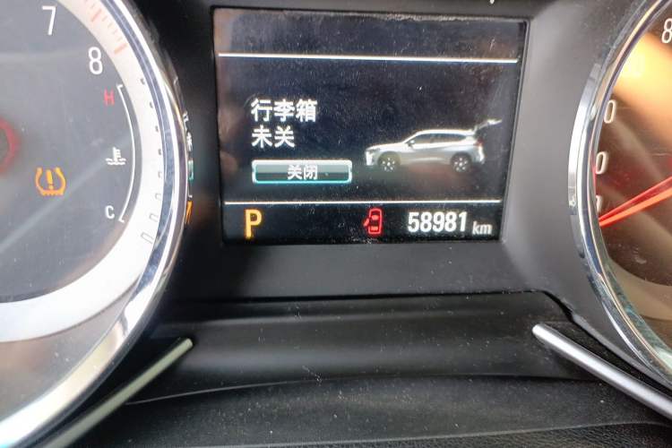 Used Chevrolet Orlando 2019 Redline 530T Automatic Luxury Edition (5-seat model) – China VI Standard Odometer Close Up