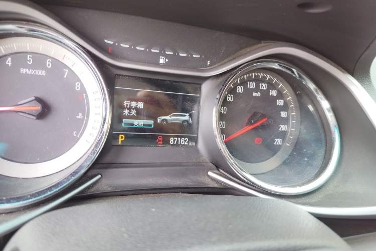 Used Chevrolet Orlando 2019 Redline 530T Automatic Luxury Edition (5-seat model) – China VI Standard Odometer Close Up
