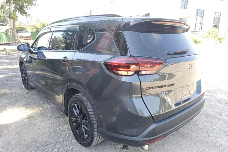 Used Chevrolet Orlando 2019 Redline 530T Automatic Enjoyment Version (5+2 Seating) China VI Rear Left 45 Deg