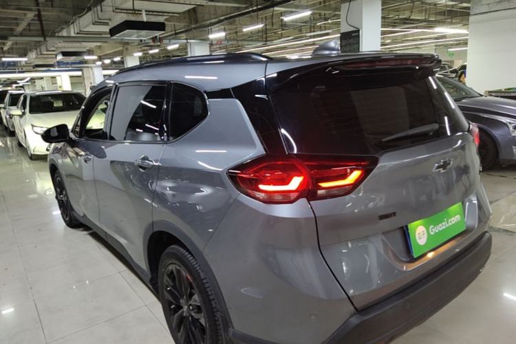 Used Chevrolet Orlando 2019 Redline 530T Automatic Enjoyment Version (5+2 Seating) China VI Rear Left 45 Deg