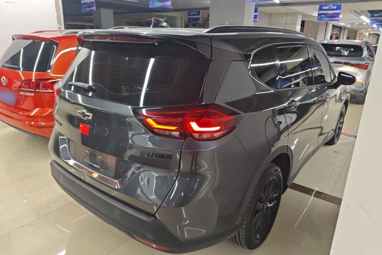Used Chevrolet Orlando 2019 Redline 530T Automatic Enjoyment Version (5+2 Seating) China VI Rear Right 45 Deg