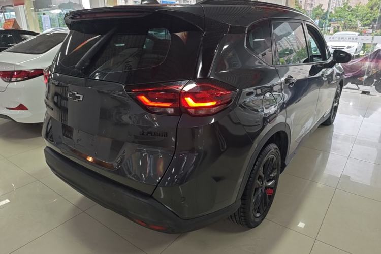 Used Chevrolet Orlando 2019 Redline 530T Automatic Enjoyment Version (5+2 Seating) China VI Rear Right 45 Deg