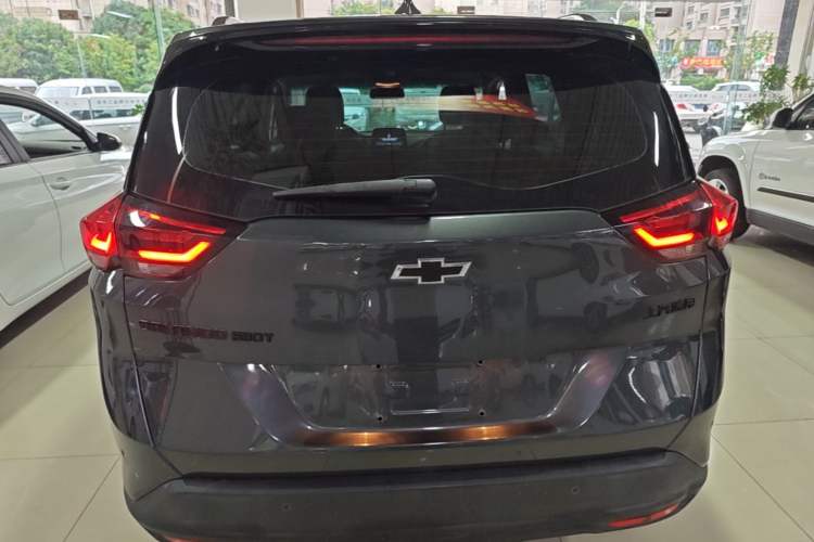 Used Chevrolet Orlando 2019 Redline 530T Automatic Enjoyment Version (5+2 Seating) China VI Rear