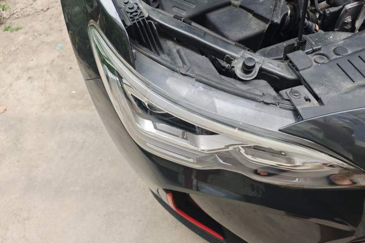 Used Chevrolet Orlando 2019 Redline 530T Automatic Enjoyment Version (5+2 Seating) China VI Right Front Headlight