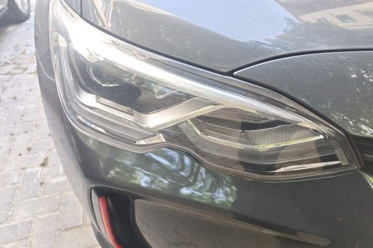 Used Chevrolet Orlando 2019 Redline 530T Automatic Enjoyment Version (5+2 Seating) China VI Right Front Headlight