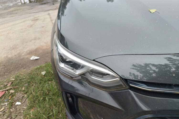 Used Chevrolet Orlando 2019 530T Automatic Luxury Edition (5+2 Seater) – China VI Standard Right Front Headlight