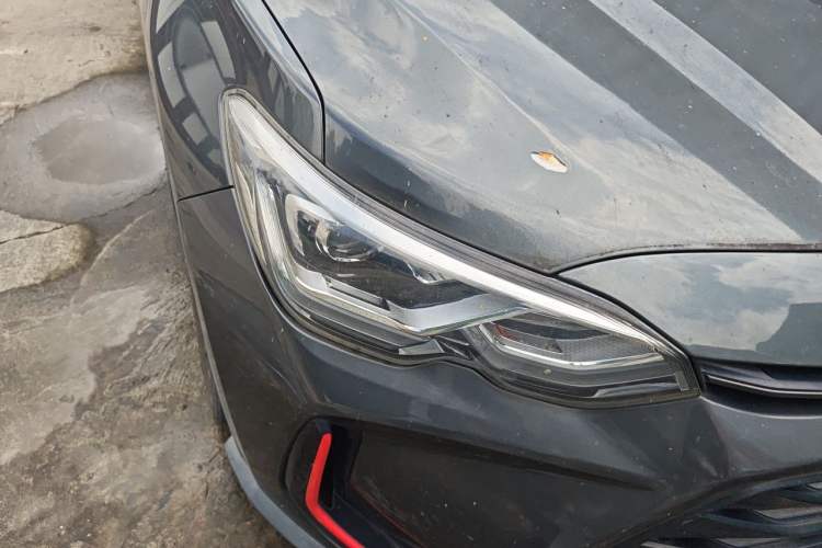 Used Chevrolet Orlando 2019 Redline 530T Automatic Enjoyment Version (5+2 Seating) China VI Right Front Headlight