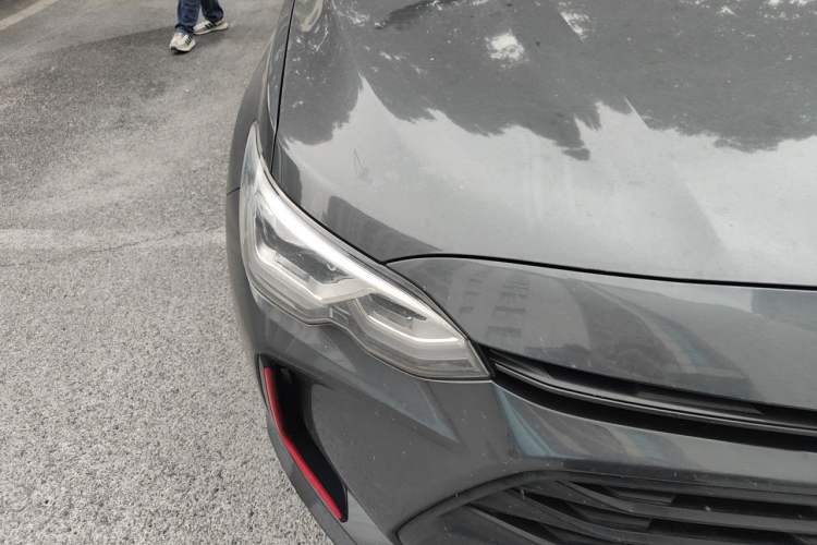 Used Chevrolet Orlando 2019 Redline 530T Automatic Enjoyment Version (5+2 Seating) China VI Right Front Headlight