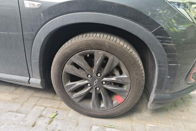 Used Chevrolet Orlando 2019 Redline 530T Automatic Enjoyment Version (5+2 Seating) China VI Right Front Wheel Hub
