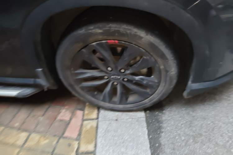 Used Chevrolet Orlando 2019 Redline 530T Automatic Luxury Edition (5-seat model) – China VI Standard Right Front Wheel Hub