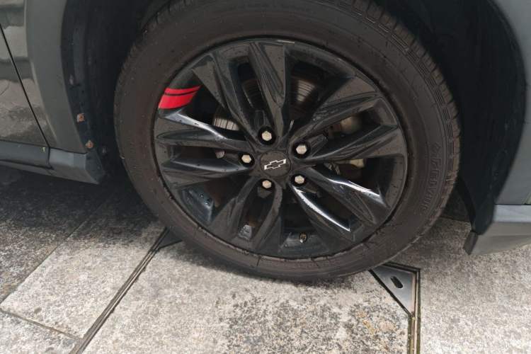 Used Chevrolet Orlando 2019 Redline 530T Automatic Enjoyment Version (5+2 Seating) China VI Right Front Wheel Hub
