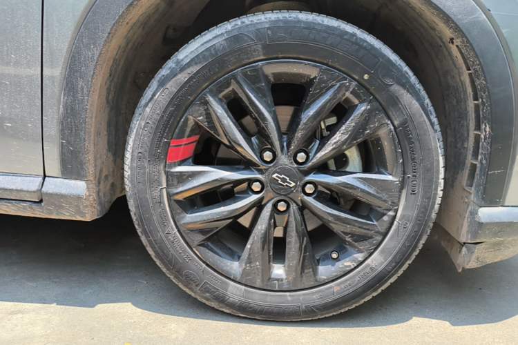Used Chevrolet Orlando 2019 Redline 530T Automatic Enjoyment Version (5+2 Seating) China VI Right Front Wheel Hub