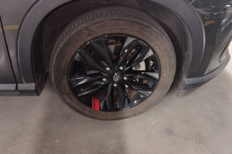 Used Chevrolet Orlando 2019 Redline 530T Automatic Zhaoxiang Edition (5+2 Seating) China VI Right Front Wheel Hub