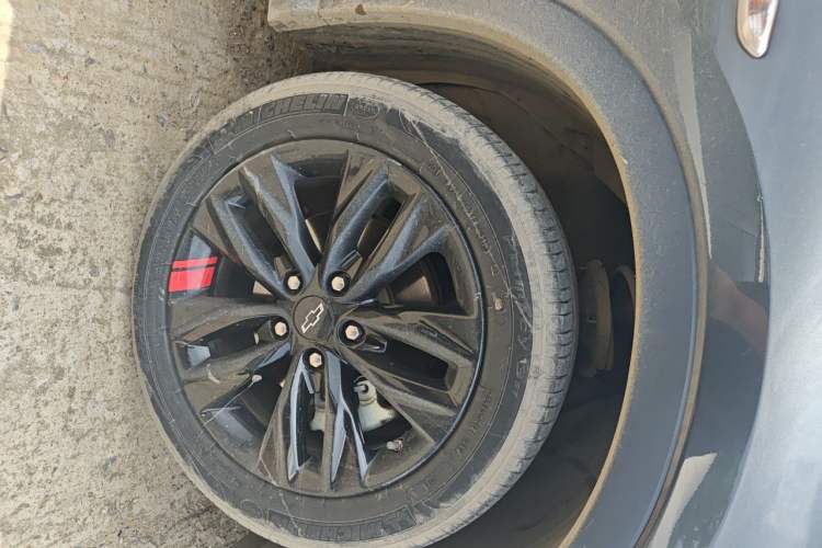 Used Chevrolet Orlando 2019 Redline 530T Automatic Enjoyment Version (5+2 Seating) China VI Right Front Wheel Hub
