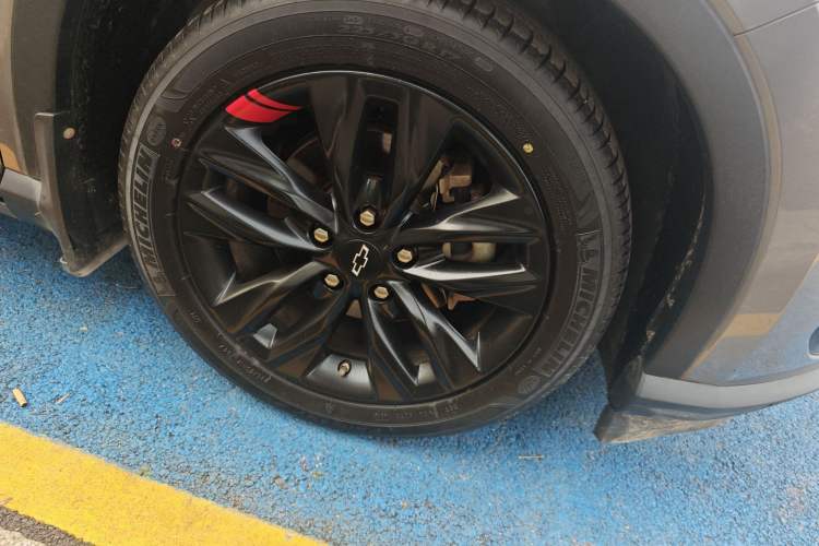 Used Chevrolet Orlando 2019 Redline 530T Automatic Enjoyment Version (5+2 Seating) China VI Right Front Wheel Hub