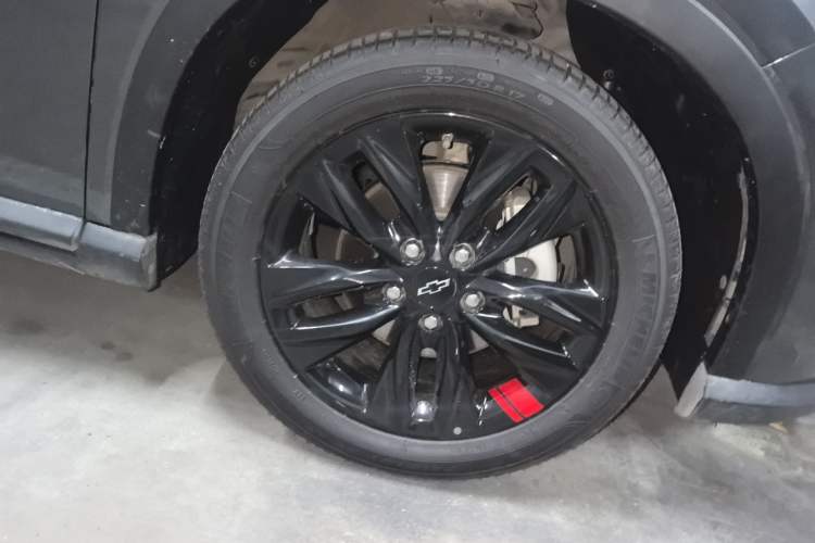 Used Chevrolet Orlando 2019 Redline 530T Automatic Enjoyment Version (5+2 Seating) China VI Right Front Wheel Hub