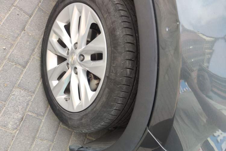 Used Chevrolet Orlando 2019 530T Automatic Luxury Edition (5+2 Seater) – China VI Standard Right Front Wheel Hub