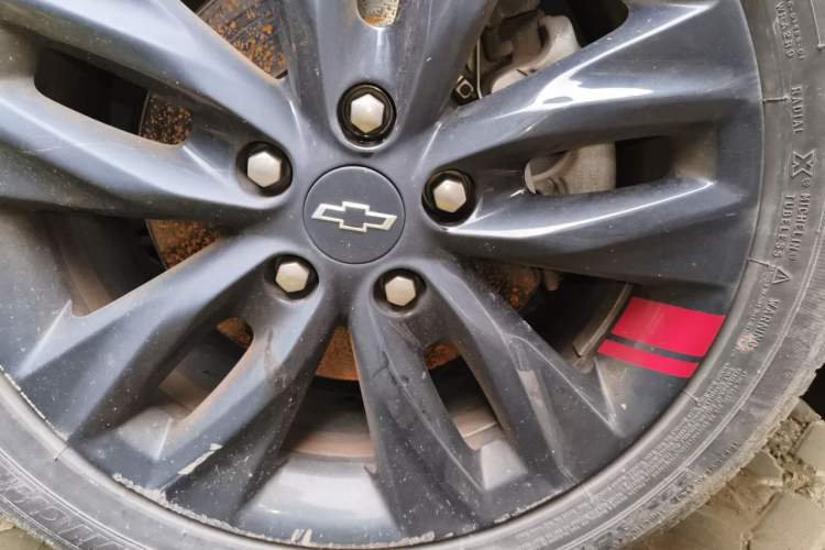 Used Chevrolet Orlando 2019 530T Automatic Luxury Edition (5+2 Seater) – China VI Standard Right Front Wheel Hub