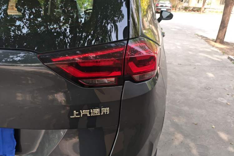 Used Chevrolet Orlando 2019 530T Automatic Luxury Edition (5-seat model) China VI Right Rear Taillight