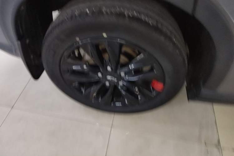 Used Chevrolet Orlando 2019 Redline 530T Automatic Enjoyment Version (5+2 Seating) China VI Right Rear Wheel Hub