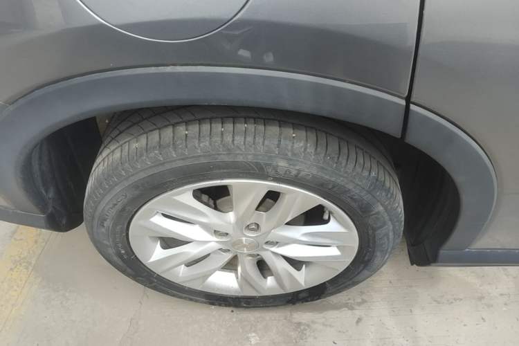 Used Chevrolet Orlando 2019 530T Automatic Luxury Edition (5+2 Seater) – China VI Standard Right Rear Wheel Hub